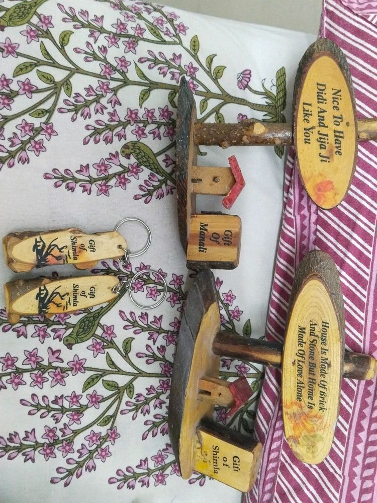 Set Of 2 Wooden Showpieces(Pencil/Pen Stand)