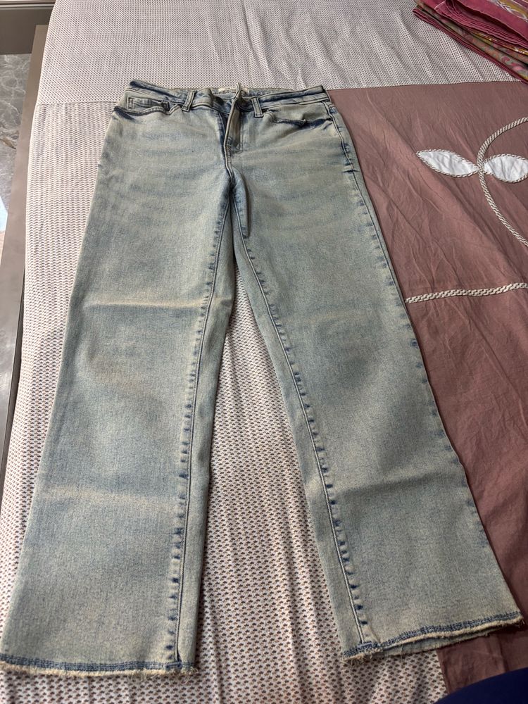 Mode By Redtape Jeans