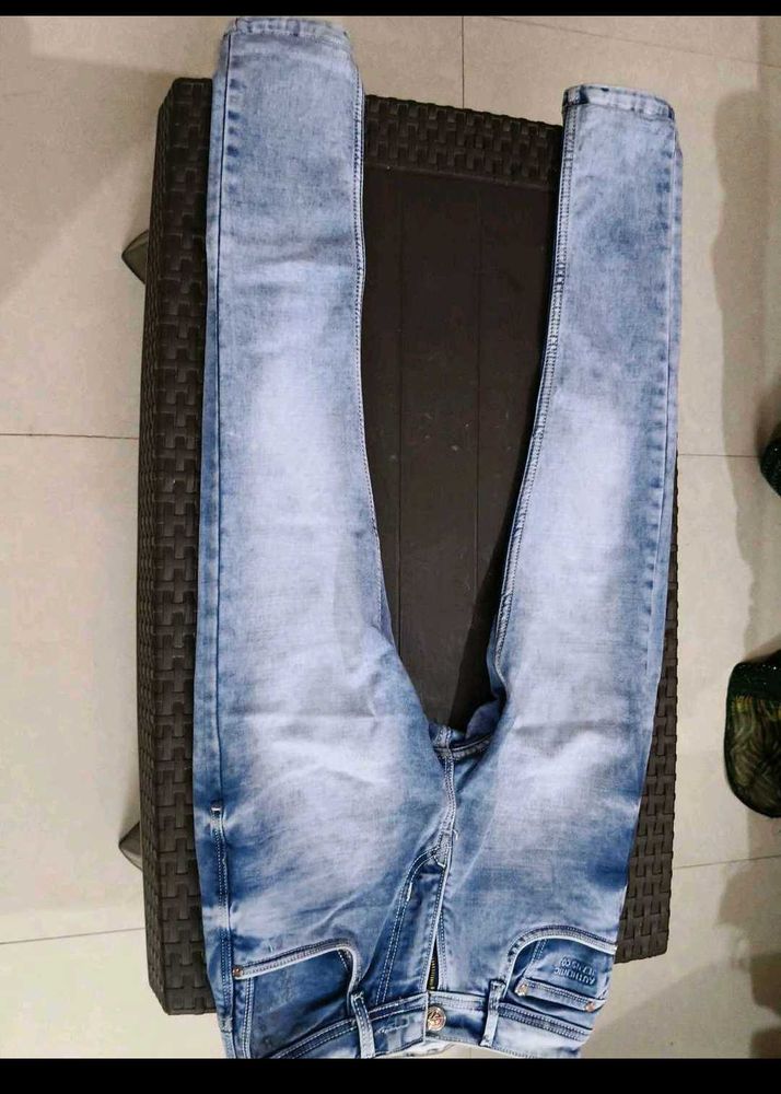 Stylish Blue Denim Jeans
