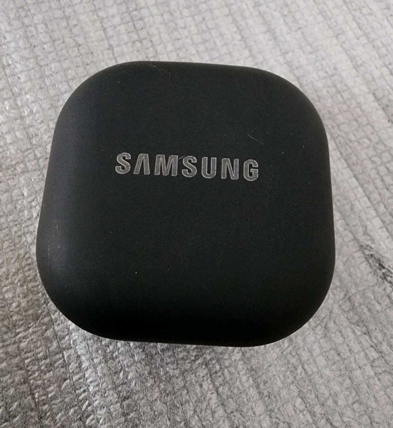 Samsung galaxy buds2 pro (Copy)