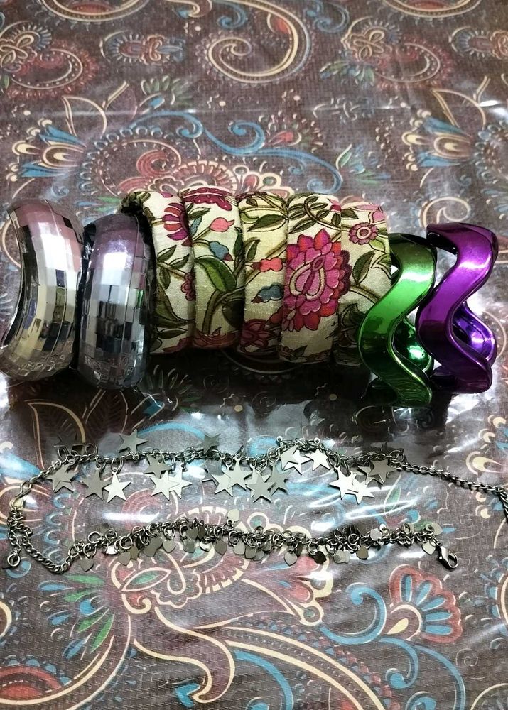 Chunky Bangles With Bracelets