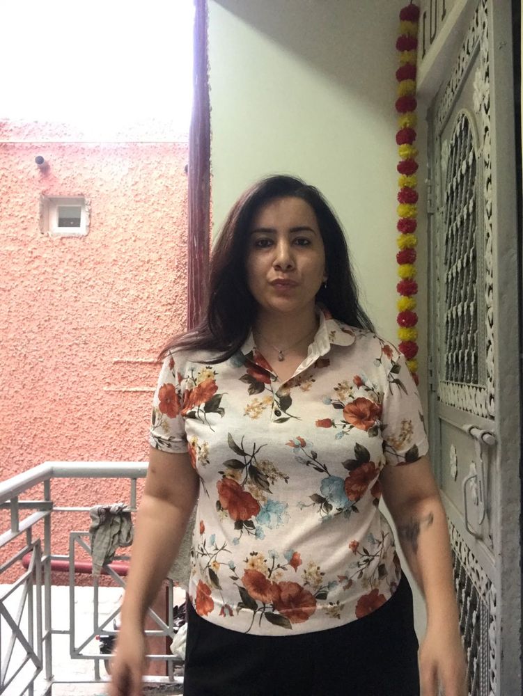 Peter Pan Neck Floral Top