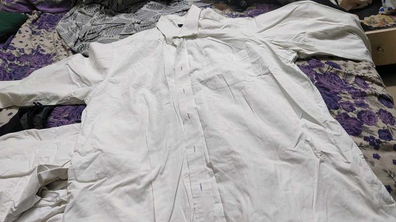 Arrow  Men&#39;s White Button-Down Shirt
