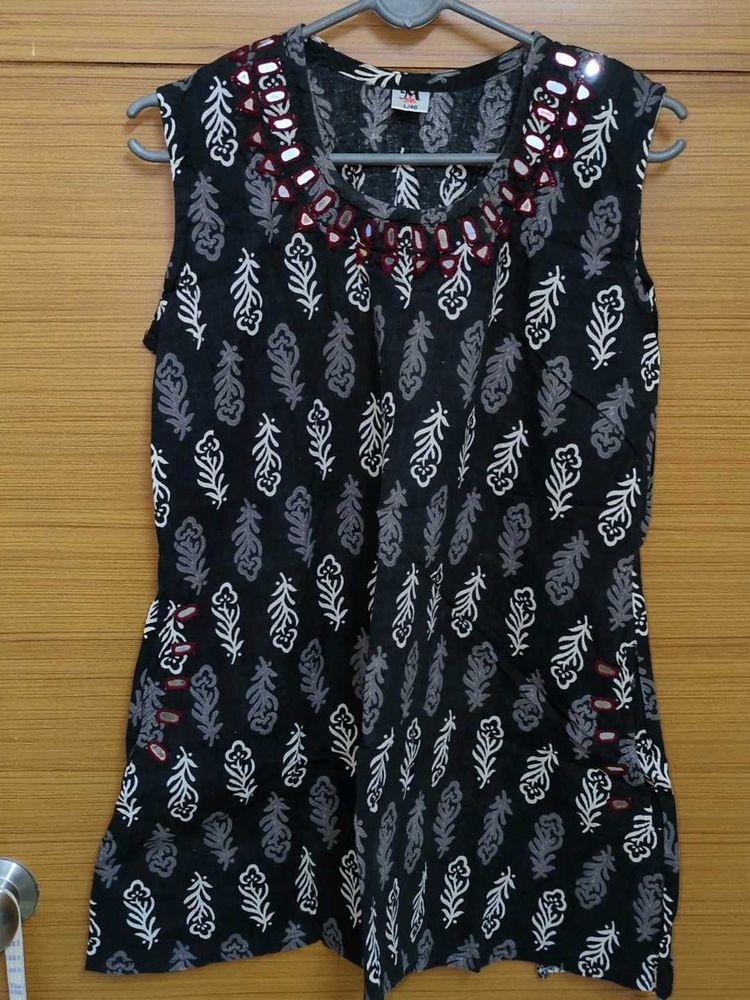 Printed Sleeveless Top