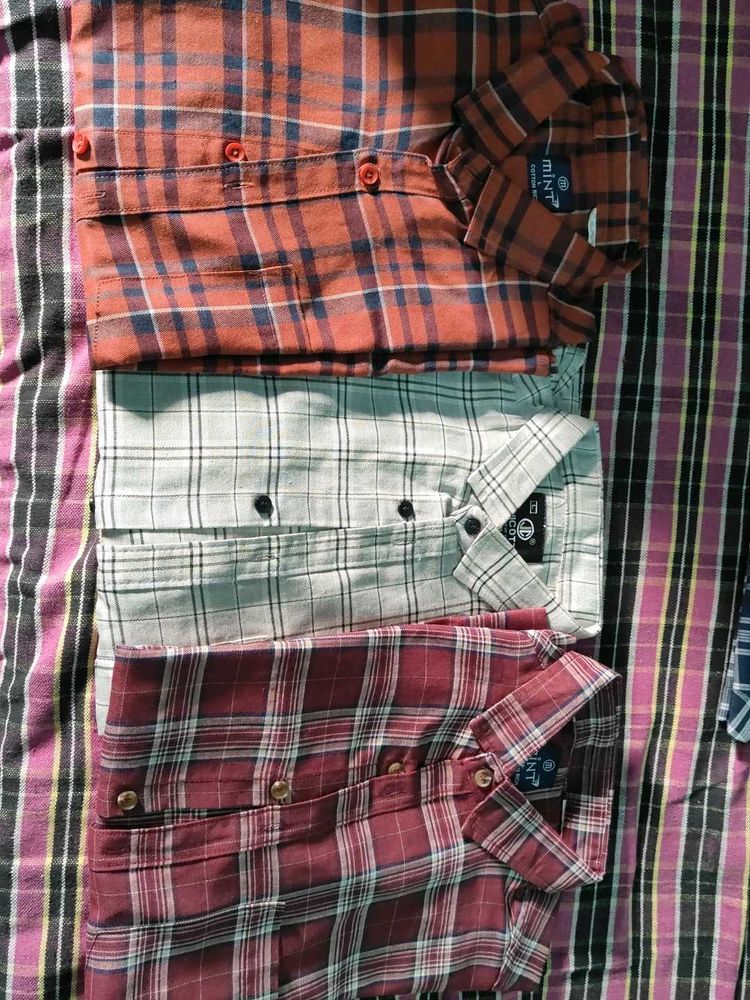 Men's Plaid Casual Shirts