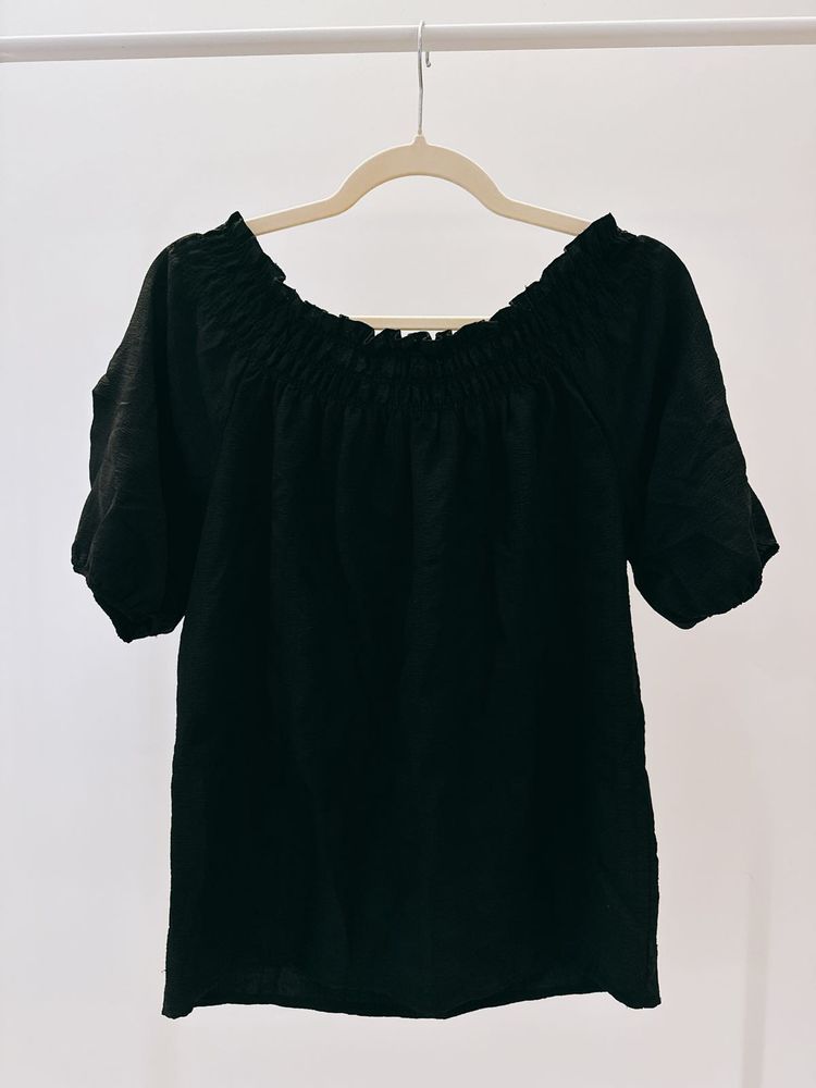 Chic Black Off-Shoulder Top