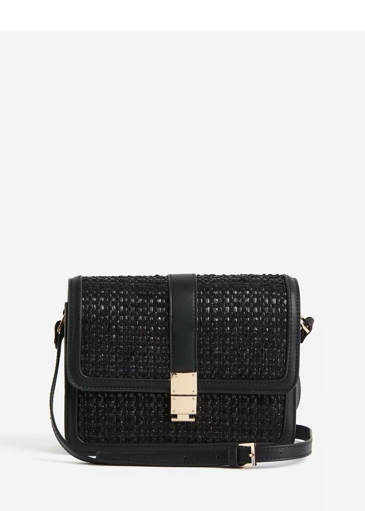 Chic Black Crossbody Bag