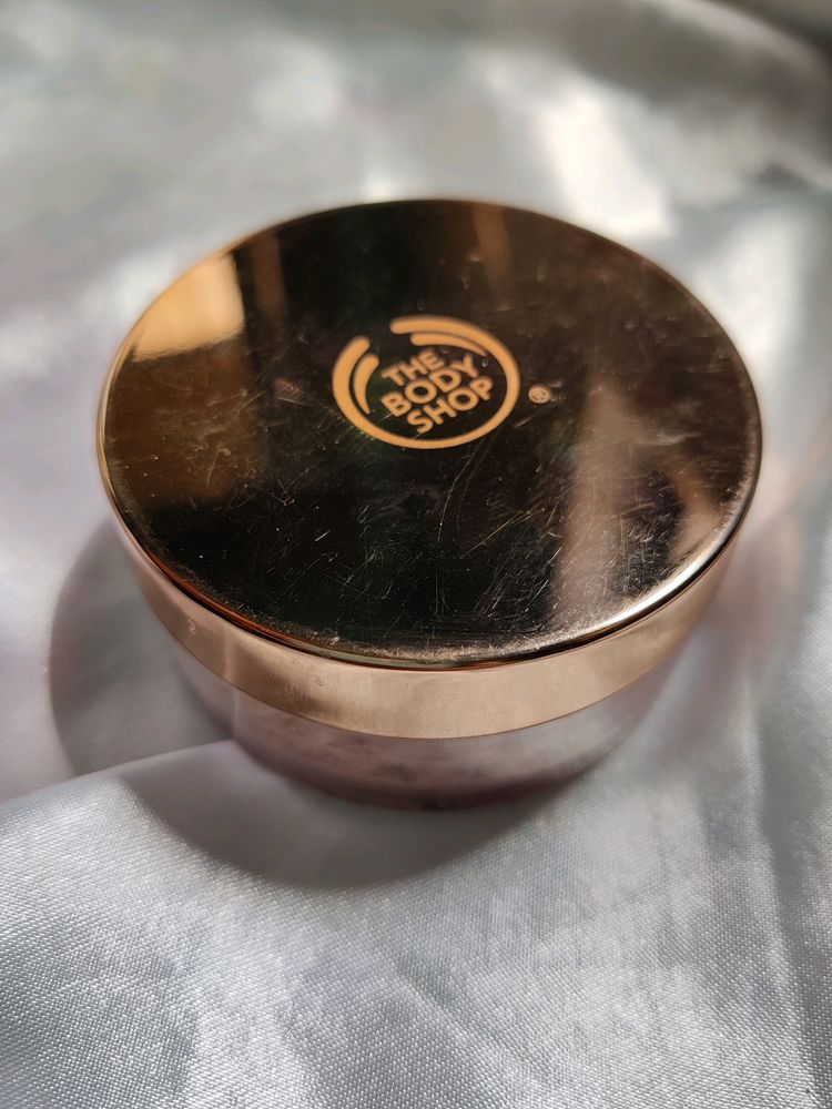 The Body Shop Shimmer Brush On Radiance Pearls