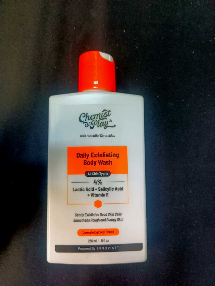 Daily Exfoliating Body Wash