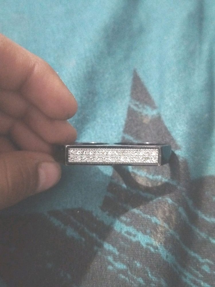 Mc Stan Ring Punch