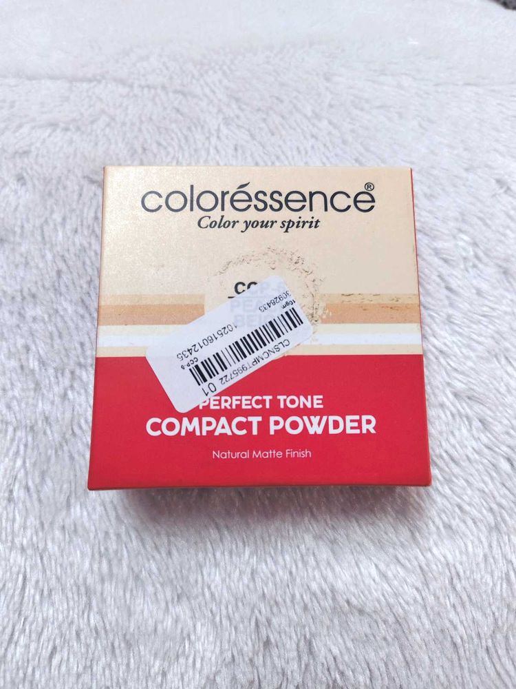 Coloressence Perfect Tone Compact Powder with Free