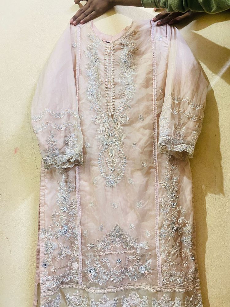 Elegant Embroidered Kurta