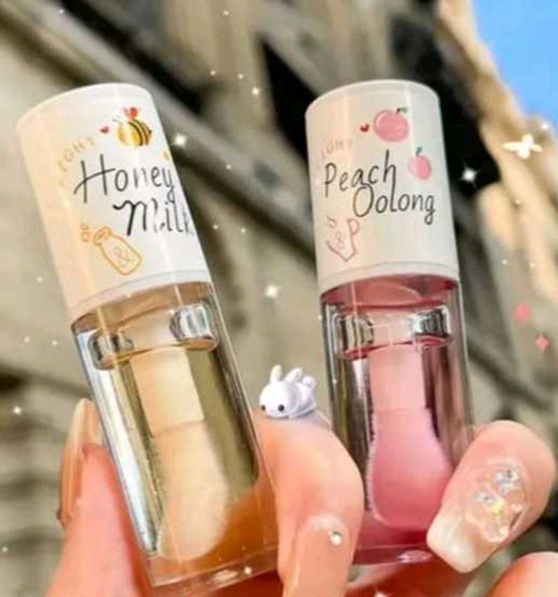 Cute Lip Oils - Honey &amp; Peach!