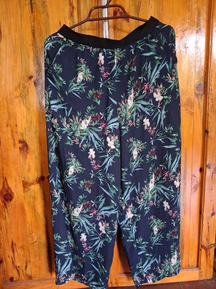 Floral Printed Plazzazzo With Pockets