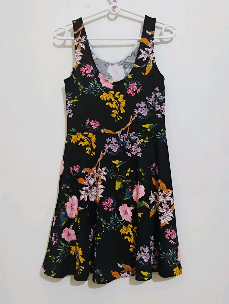 Price Reduced! H&amp;M Black Floral Dress