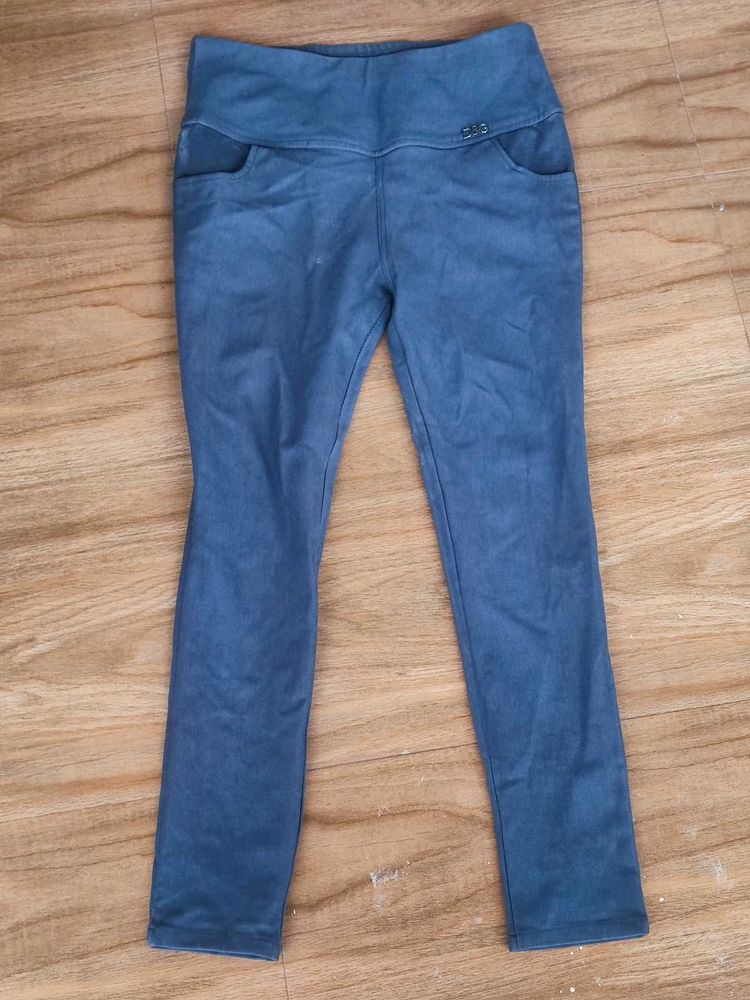 D&amp;G Women&#39;s Blue Semi-casual Jeggings