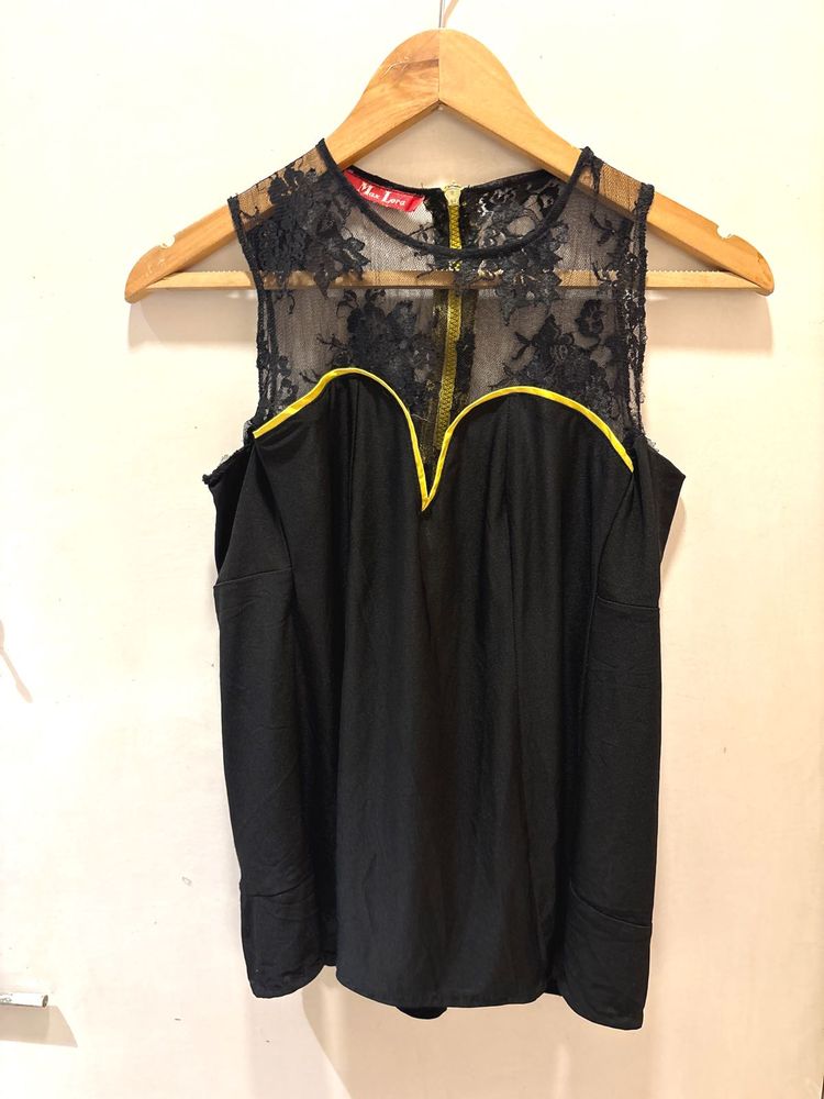 Beautiful Lace Detail Sleeveless Top