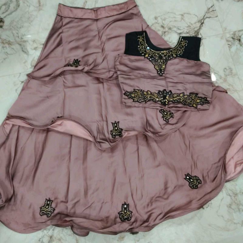 Elegant lehnga with Embroidery blouse