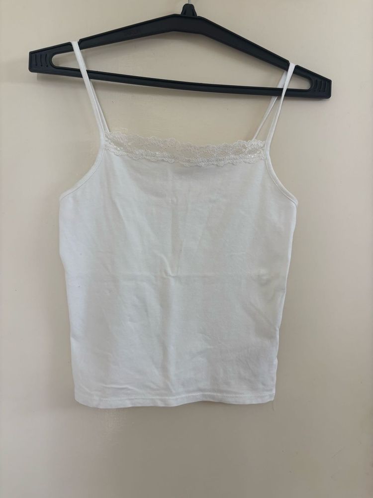 H&amp;M LACE DETAIL CAMI TOP