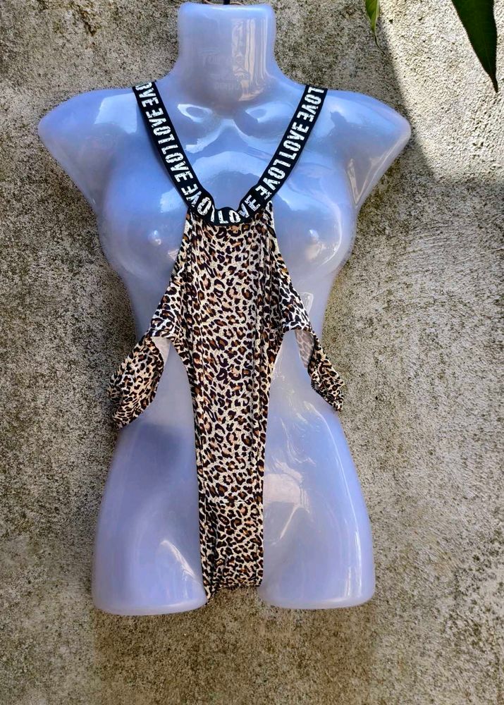 18.23.2 SEXY BODYSUIT