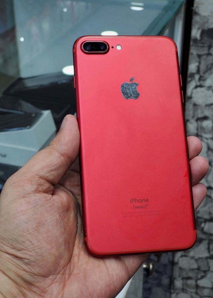 iPhone 7 Plus (PRODUCT) RED