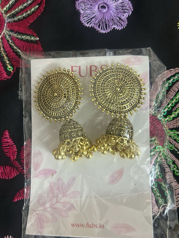 FUBS Jhumka Earrings