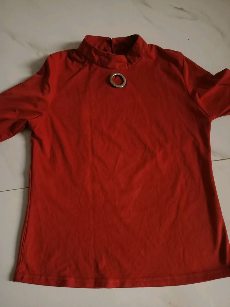 brand new stylish top it&#39;s ne