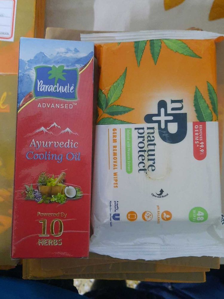 Parachute Oil &amp; Nature Protect Wipes