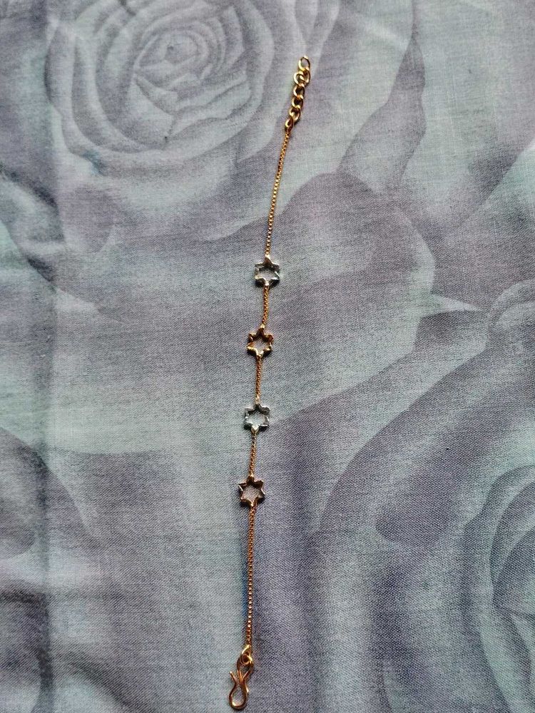 Guarantee Delicate Star Bracelet Not Used
