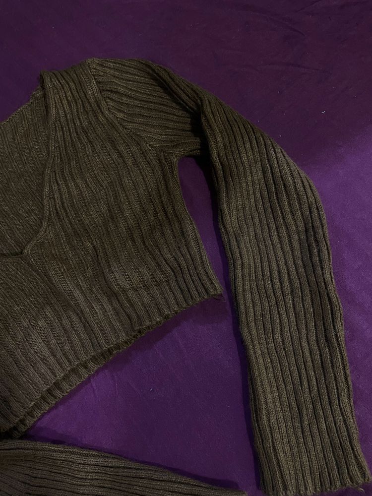 brown wollen crop top
