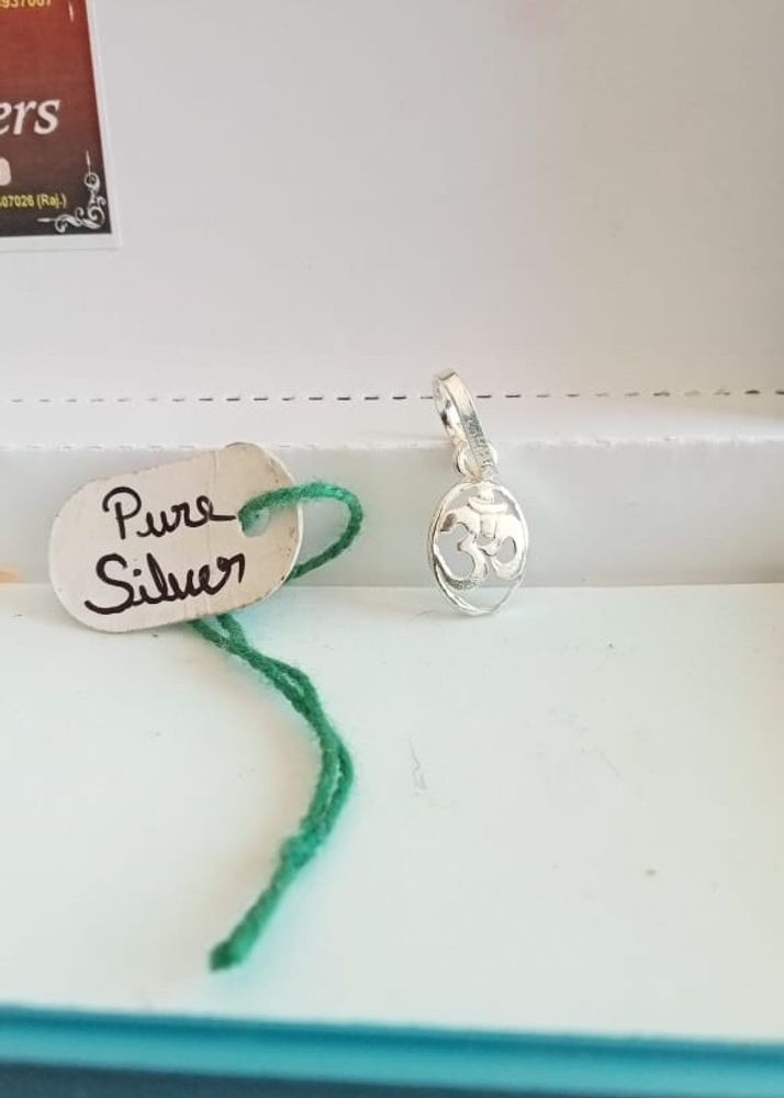 Pure Silver Om 🕉️ Pandal (wt:0.700g)