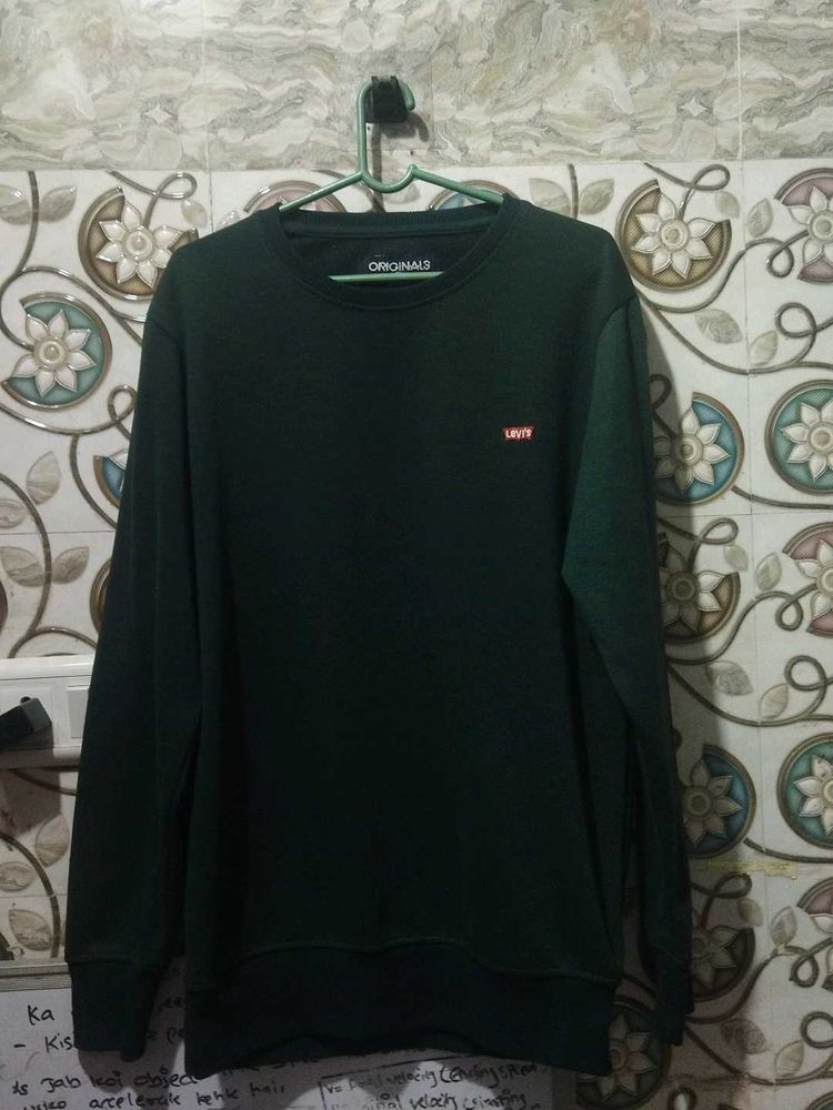 Levi&#39;s Green Sweater
