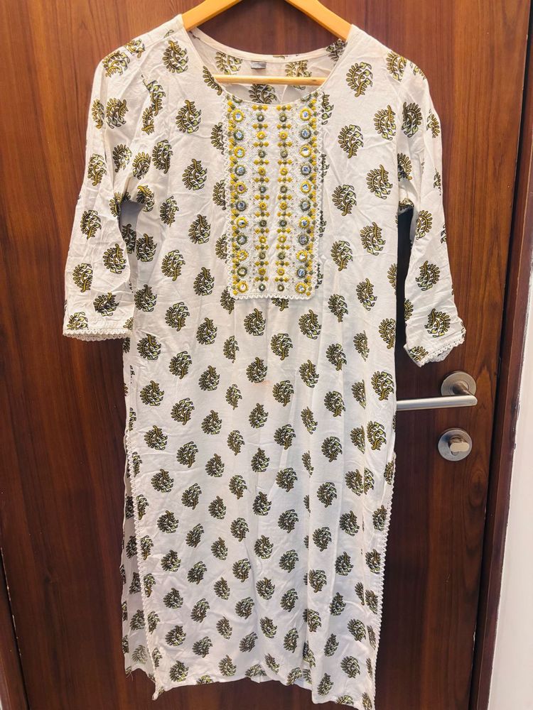 Patterned Drawstring Pants And Kurta With Dupatta