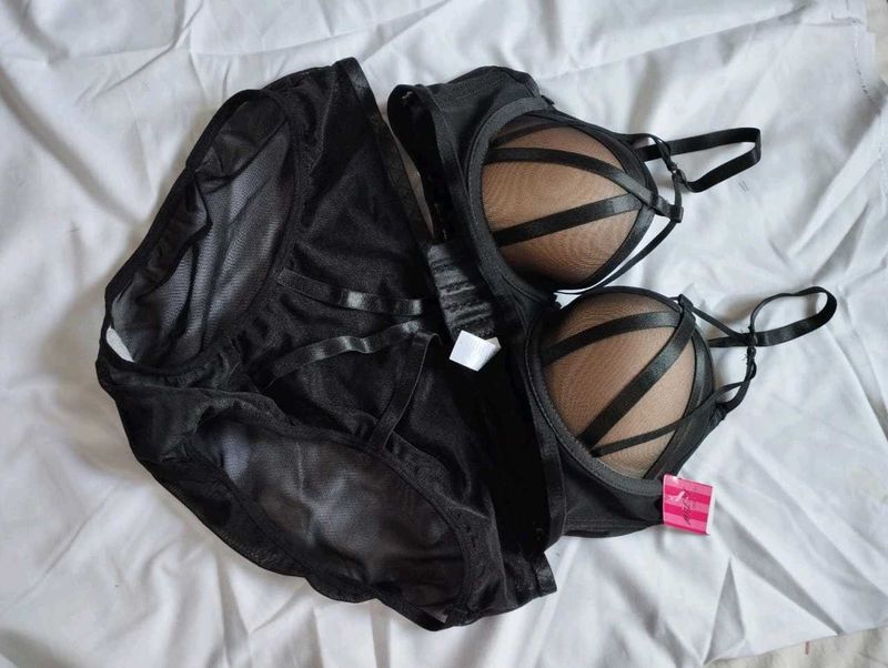 Black Lingerie Set