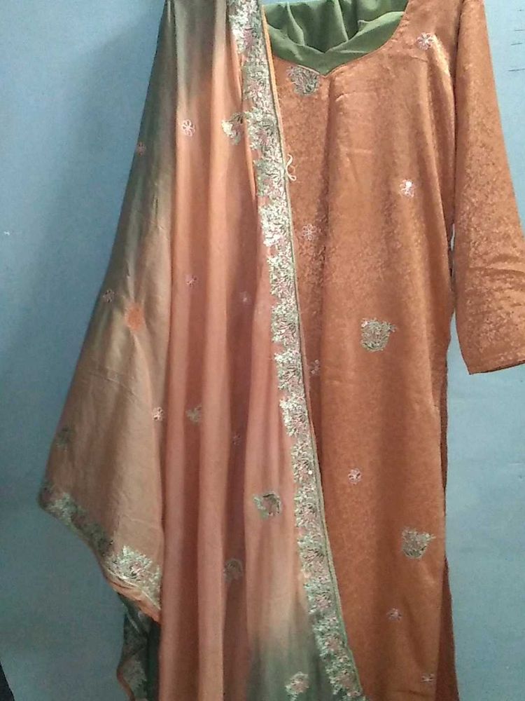 Elegant Orange Embroidered Salwar Kameez