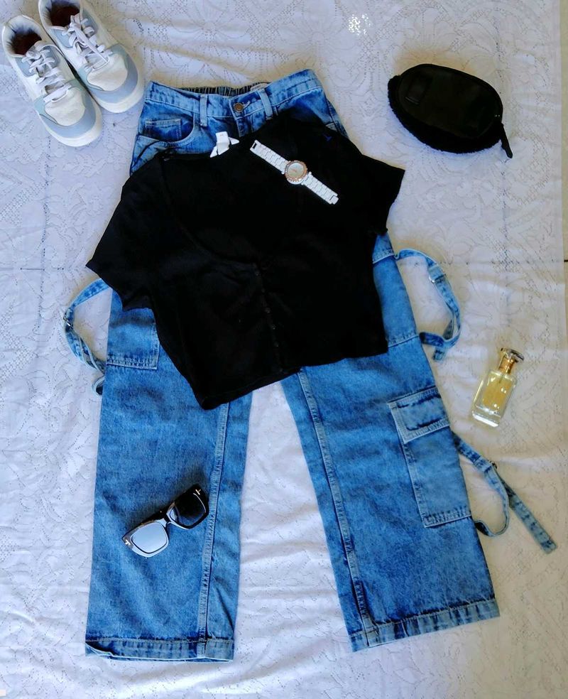 Button Front Jersey Top 🖤✨