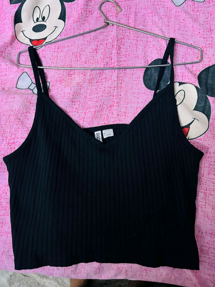 H&amp;m Black Crop Top