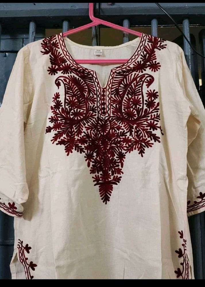 Short Embroidery Kurta For Jeans And Plazo