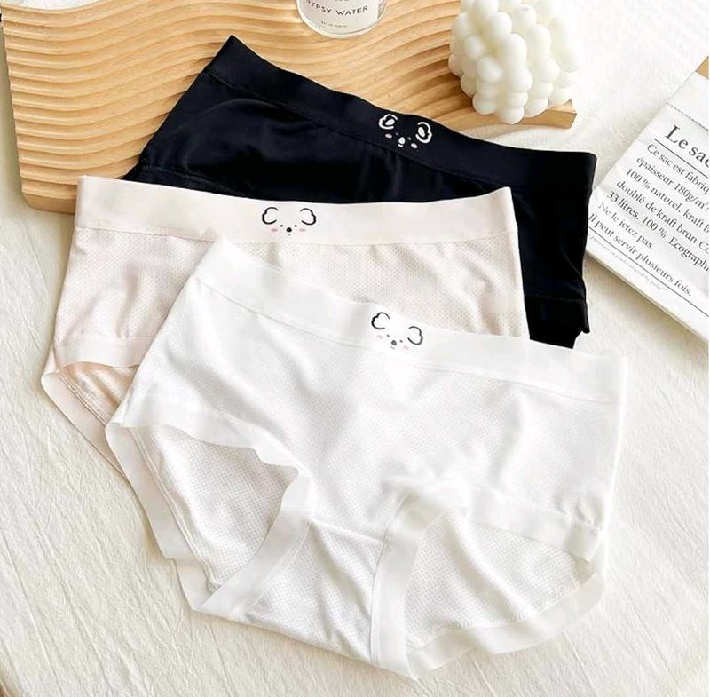 Cute Panties set two black one white pack of 3 (G)
