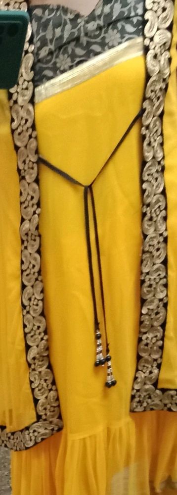 Yellow  net chudi set