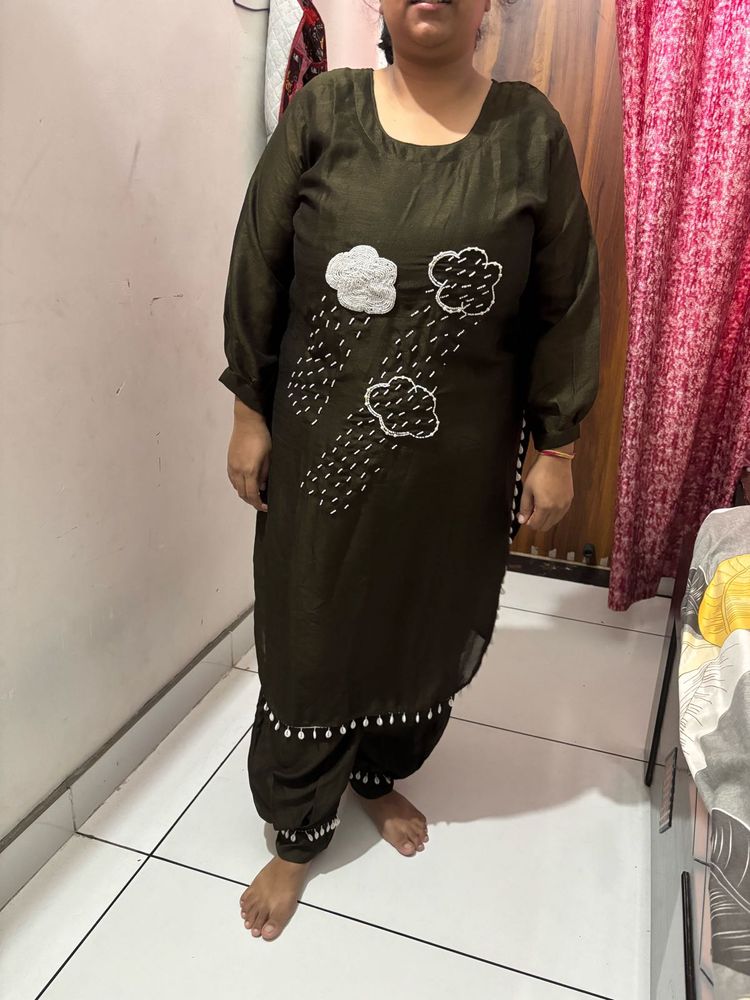 sippi work elegant kurta set