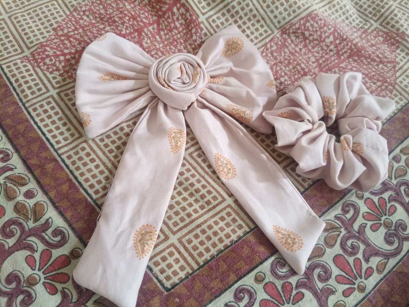 Hair Bow &amp; Scrunchie Set