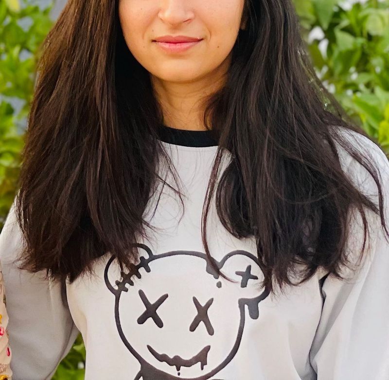 Cute Graphic Print Sweatshirt