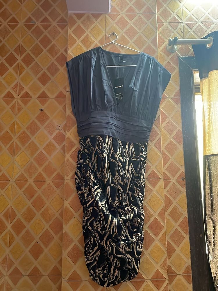 Forever 21 Ruched Bodycon Dress