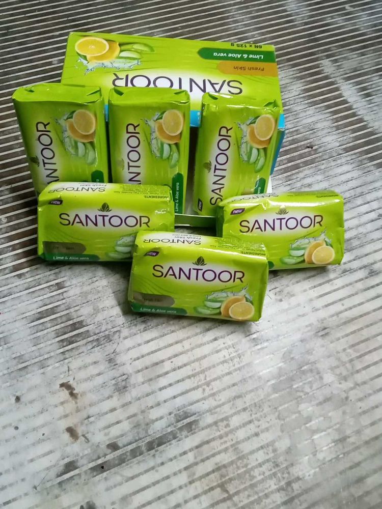 Santoor Soap (Set of 6)