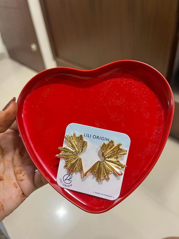 Lili Origin Statement Gold Plated Earrings