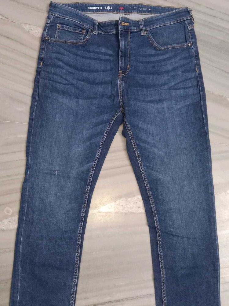 RED TAPE  36-38 Jeans Tshirt For Men Hurry