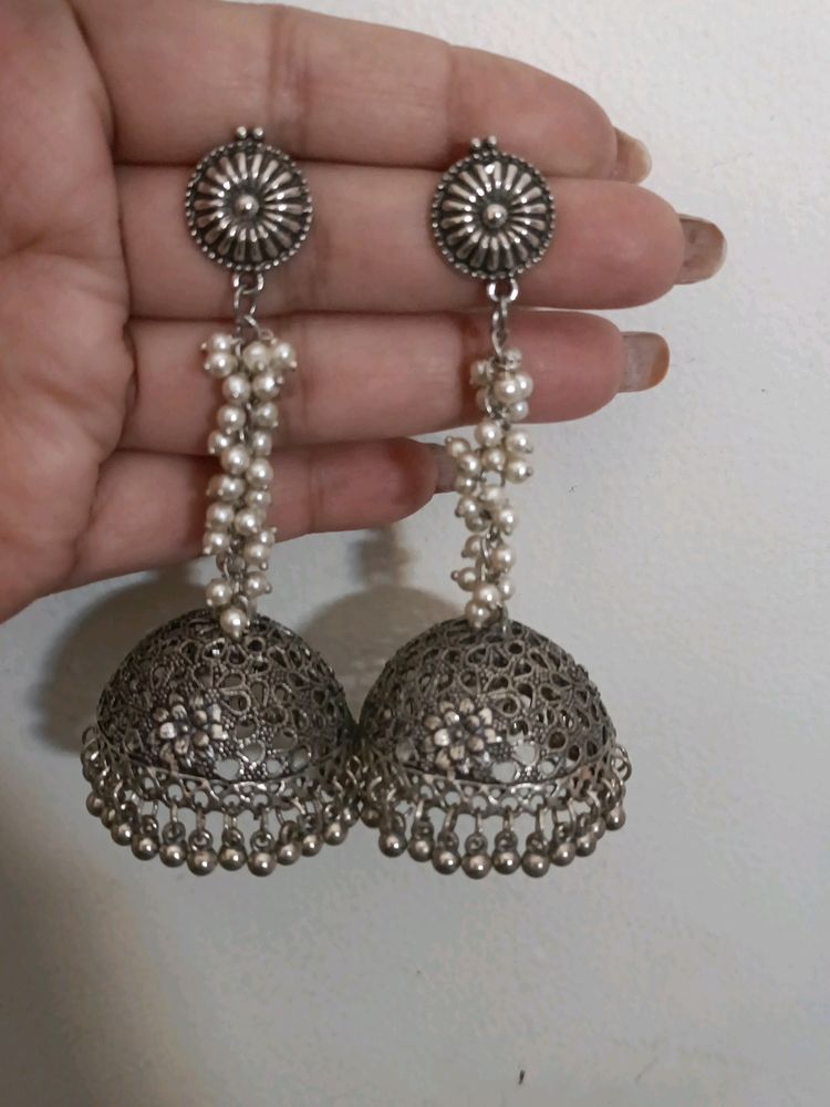 Dangling Silver Jhumka