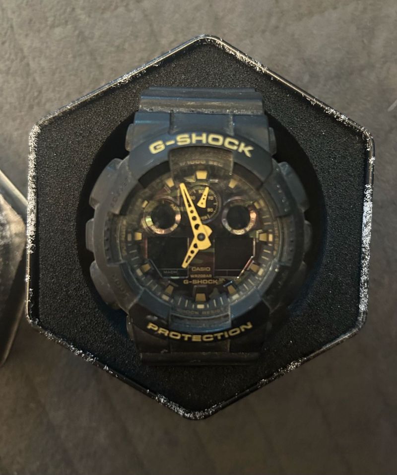 AUTHENTIC G-Shock Watch DIGITAL ANALOG