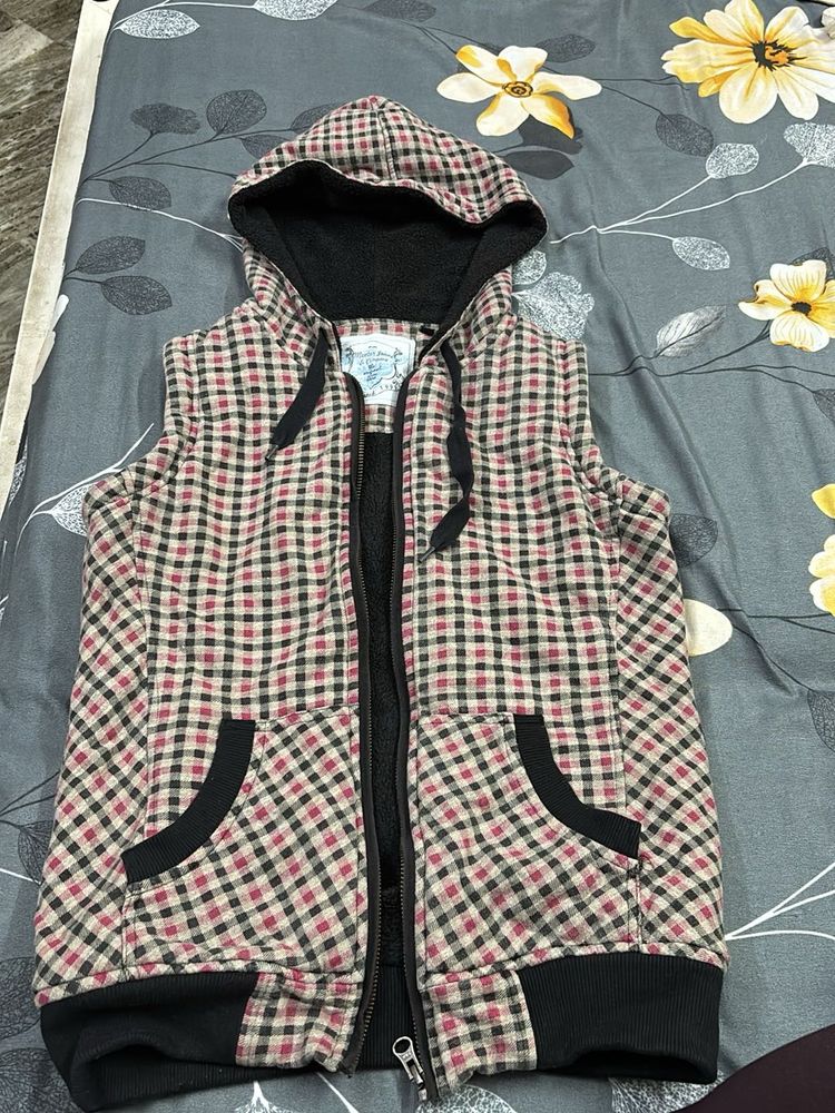 Checked Sleeveless Jacket